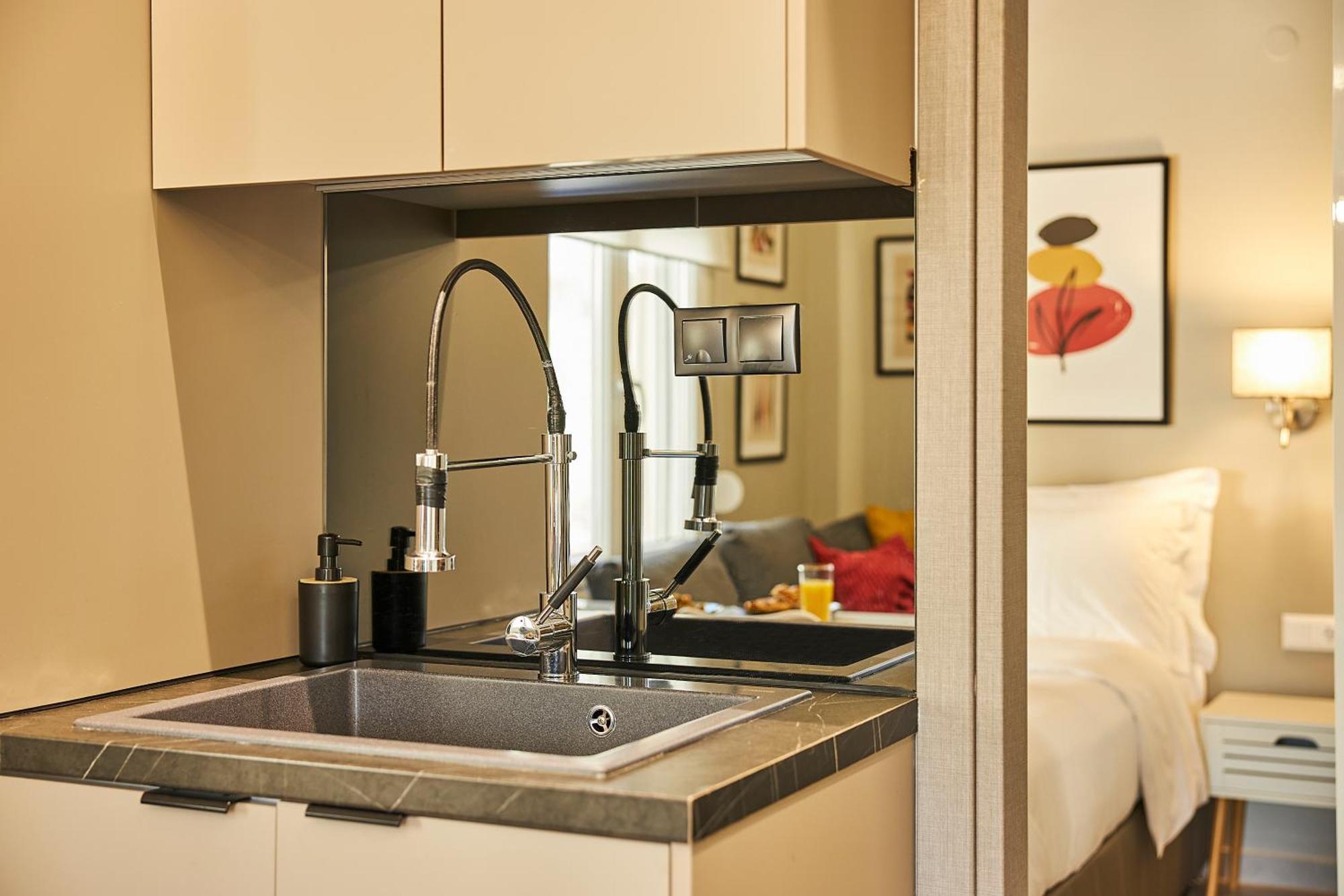 Starlights Wonderful View Apartments By Binobi! Thessaloníki Ngoại thất bức ảnh